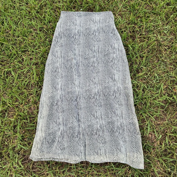 Vintage Dresses & Skirts - Vintage 90s Grey Snake Skin Maxi Skirt Size Small